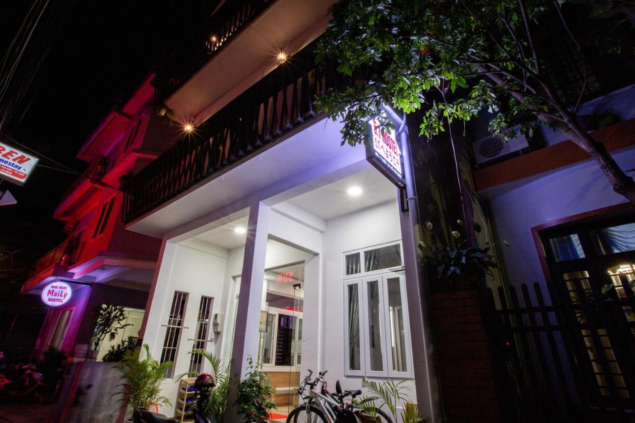 5.T Hostel Hué Extérieur photo